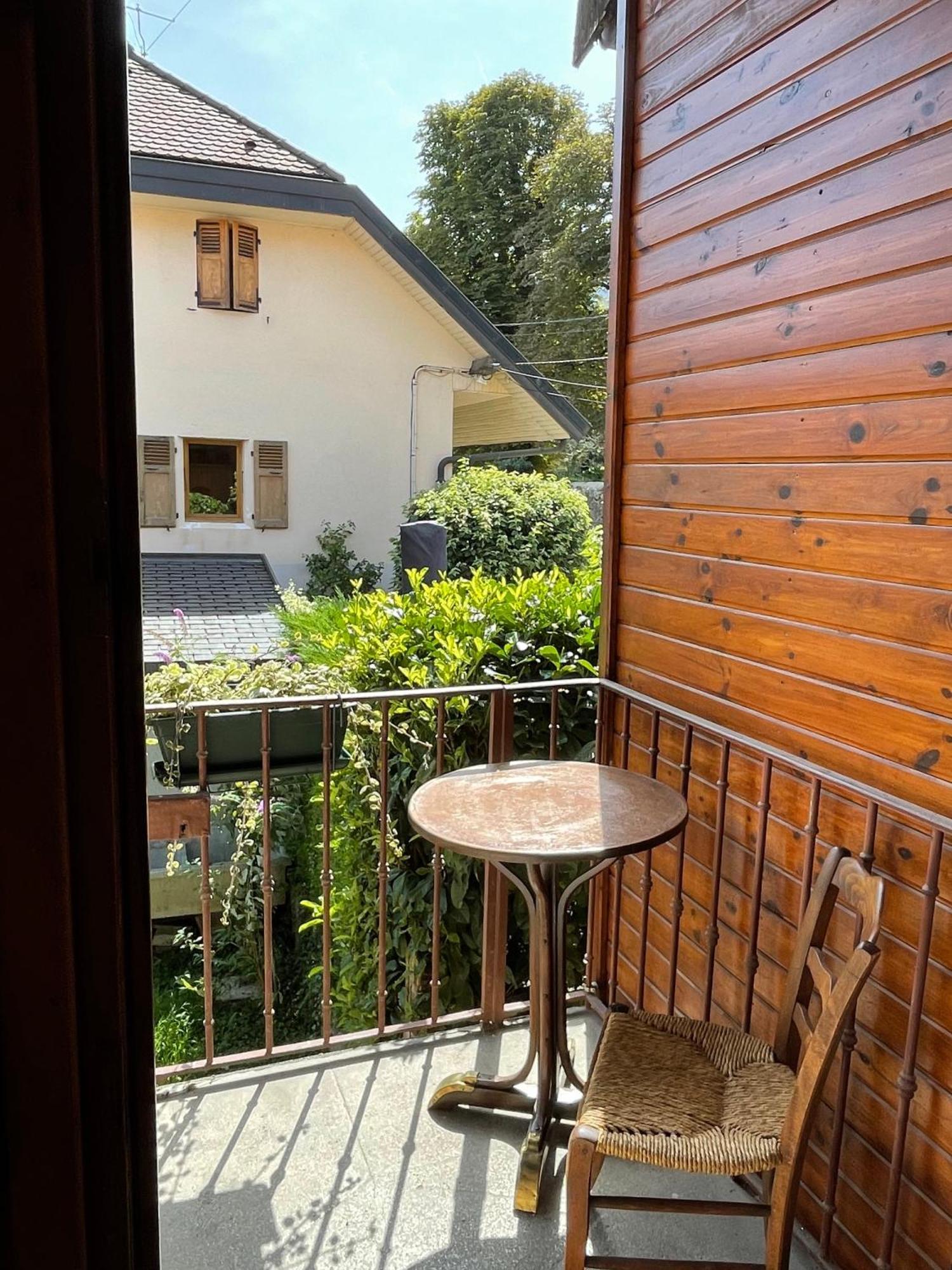 Chambres D'Hotes Avec Entree Privative Au Calme Dans Maison De Village Saint-Jorioz Exterior photo